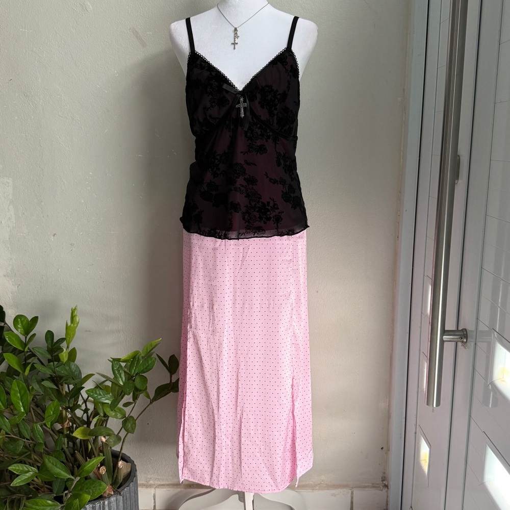 Divided Pink Maxi Skirt with Subtle Dot Print